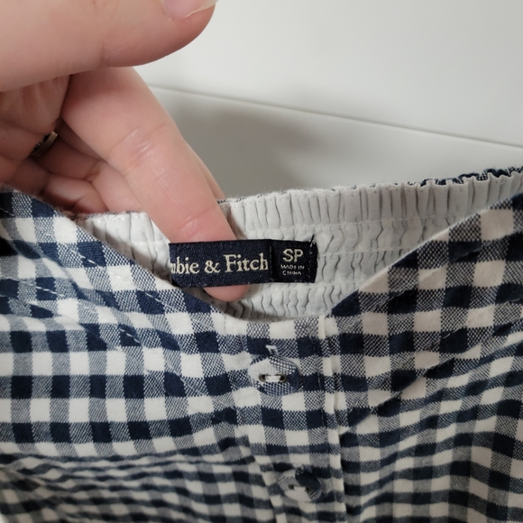 Abercrombie & Fitch Spaghetti Strap Black and White Gingham Romper with Pockets - Picture 4 of 4